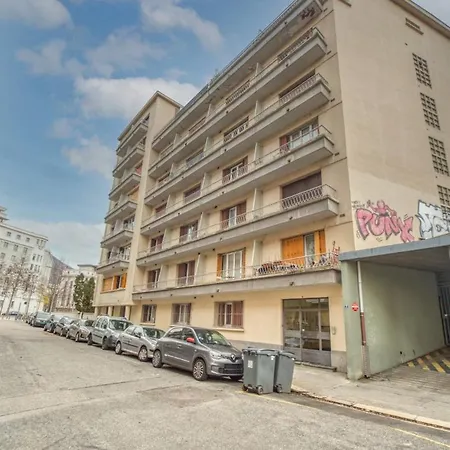 Le Petit Paul Apartamento *